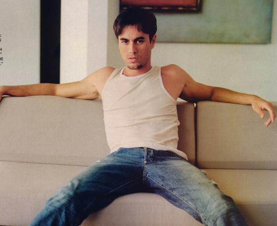 Enrique Iglesias ( ) /  - 32