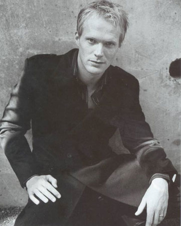 Paul Bettany ( ) /  - 9