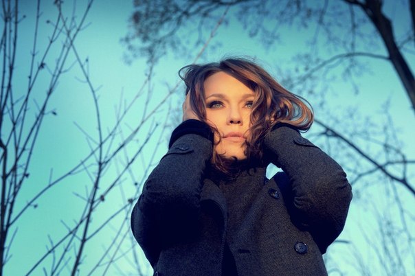    (Albina Djanabaeva Photo)  ,   ,     /  - 105