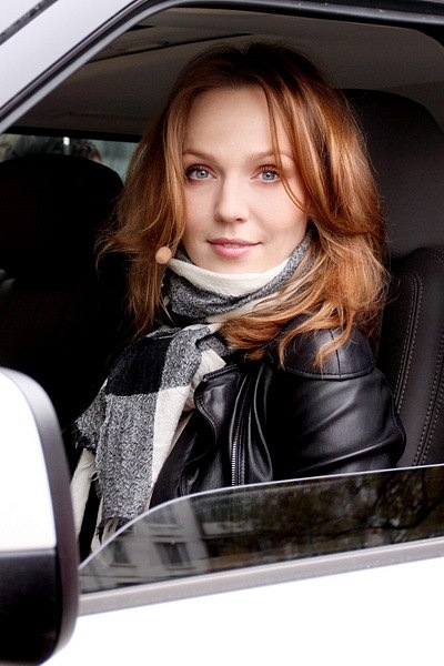    (Albina Djanabaeva Photo)  ,   ,     /  - 132