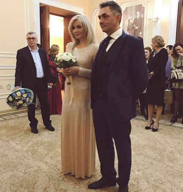    (Alyona Vodonaeva Photo)    , ,  2 /  - 96