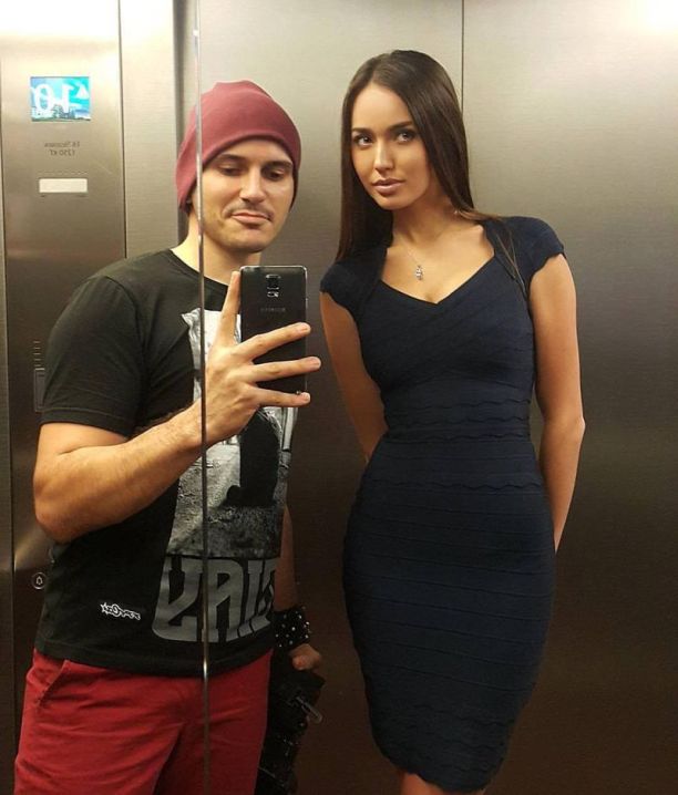   (Anastasiya Kostenko)  - ,    ,   /  - 115