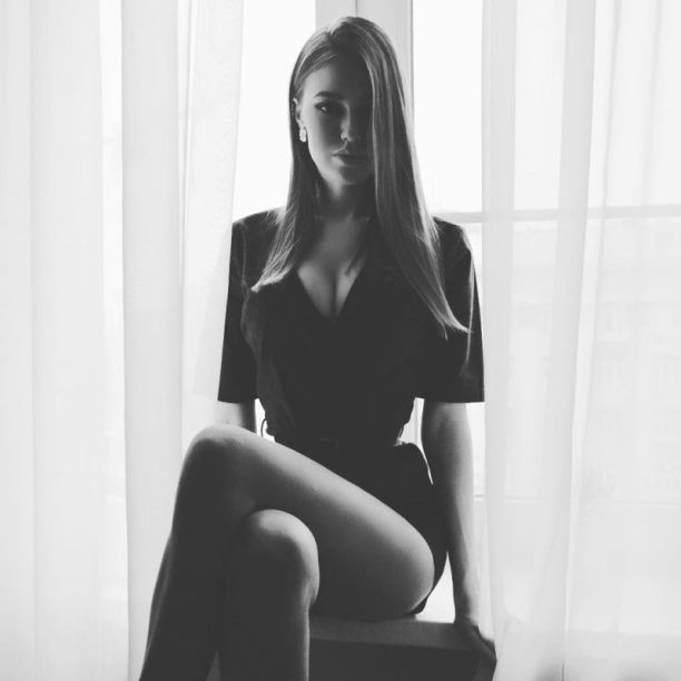   (Anastasiya Kostenko)  - ,    ,   /  - 123