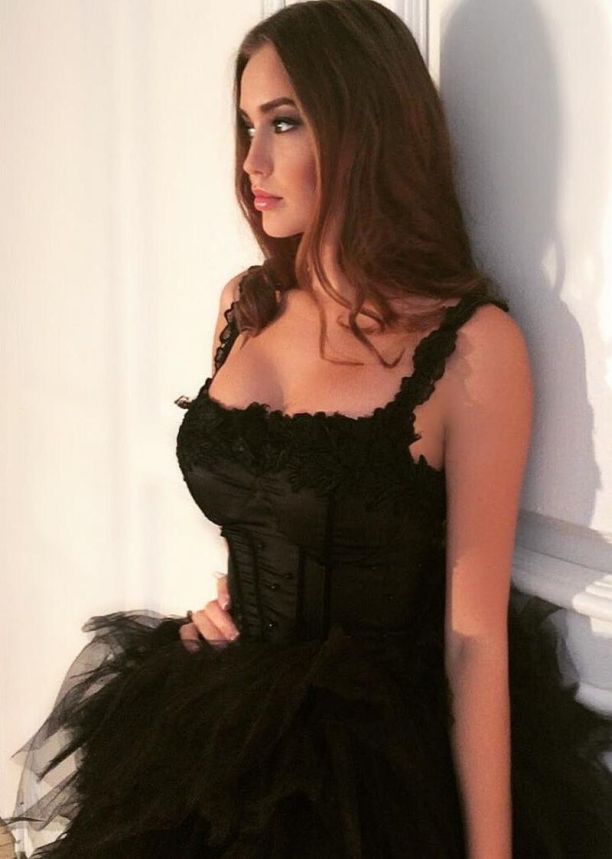   (Anastasiya Kostenko)  - ,    ,   /  - 129