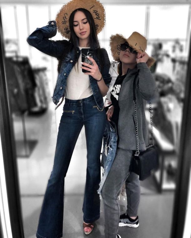   (Anastasiya Kostenko)  - ,    ,   /  - 194