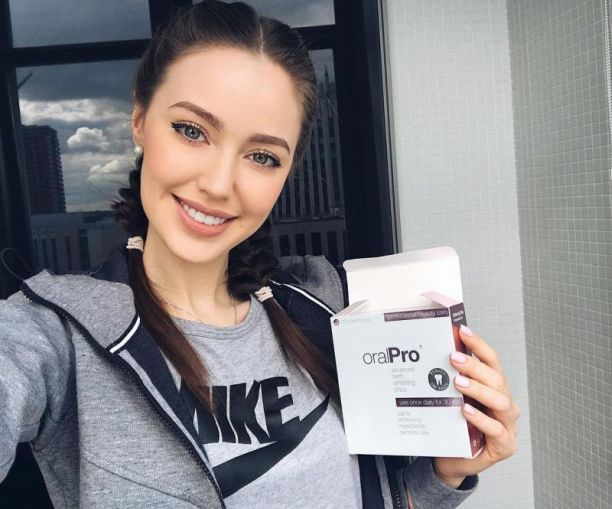   (Anastasiya Kostenko)  - ,    ,   /  - 206