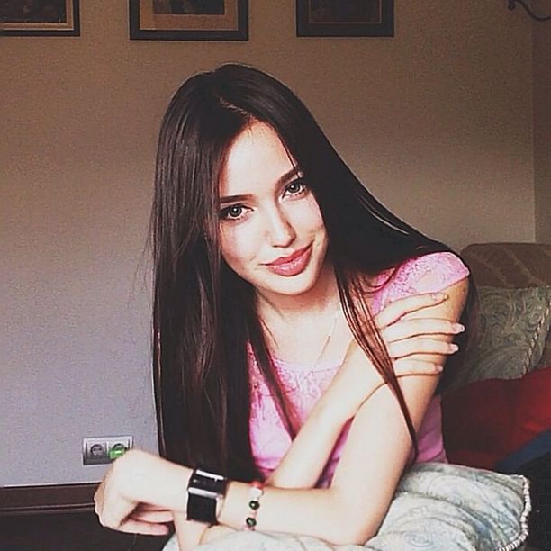   (Anastasiya Kostenko)  - ,    ,   /  - 224