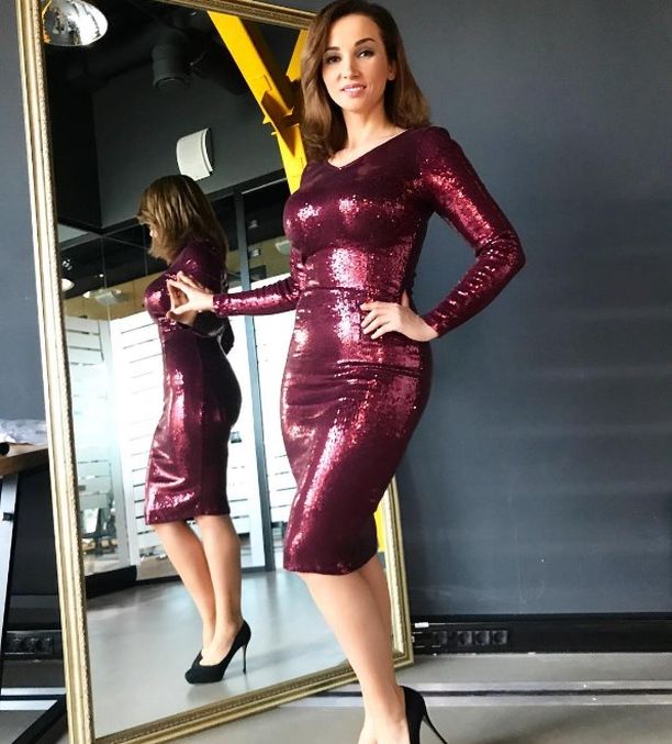   (Anfisa Chekhova Photo)  ,     /  - 43