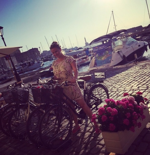    (Anna Semenovich Photo)  ,     /  - 101
