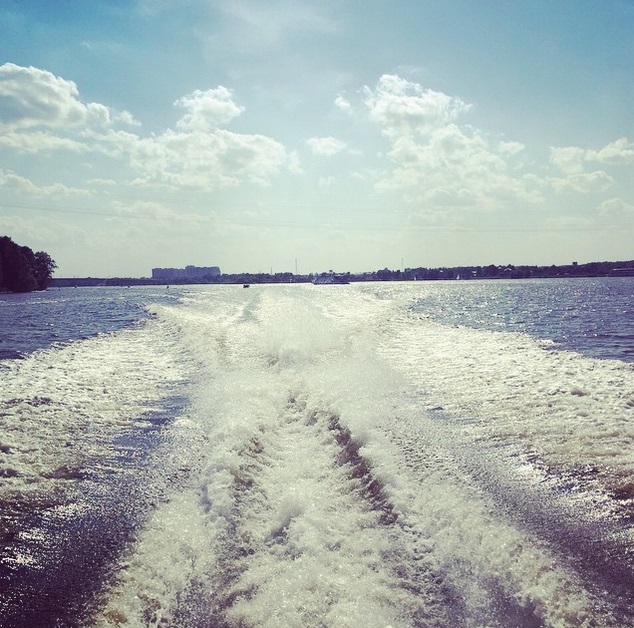    (Anna Semenovich Photo)  ,     /  - 121