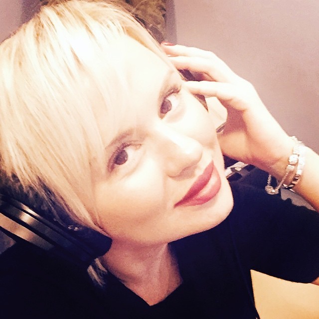    (Anna Semenovich Photo)  ,     /  - 139