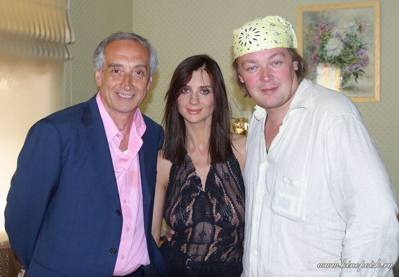    (Ekaterina Strijenova Photo)  , 