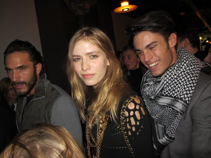    (Elena Perminova Photo) , ,  ,   ,    /  - 224