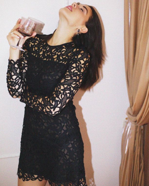 Lizabeth    (Elizaveta Haykova Photo) , ,   /  - 78