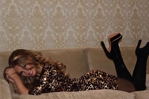   -   (Evgeniya Feofilaktova) -   2 /  - 142