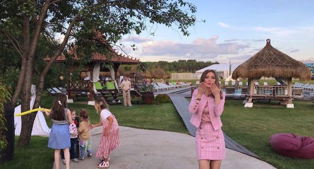   -   (Evgeniya Feofilaktova) -   2 /  - 162