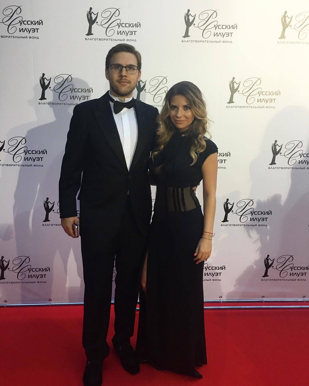    (Galina Udashkina Photo) , ,       /  - 55