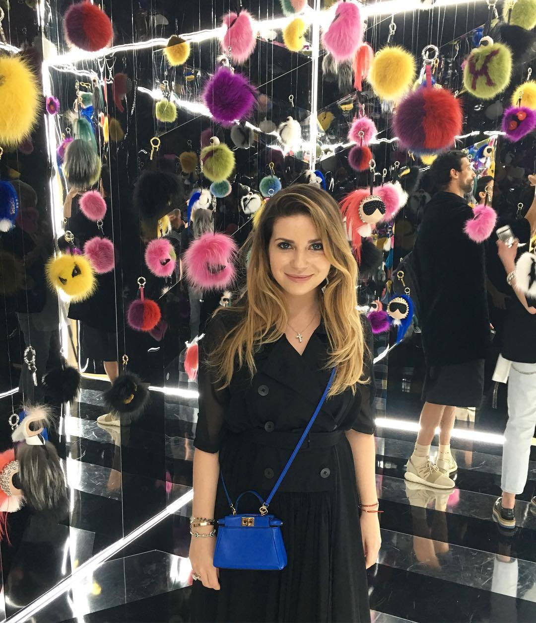    (Galina Udashkina Photo) , ,       /  - 72