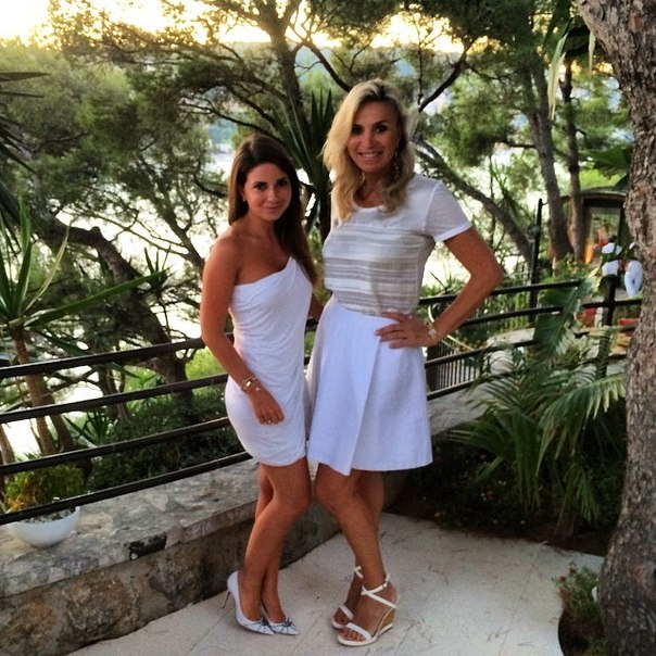    (Galina Udashkina Photo) , ,       /  - 136