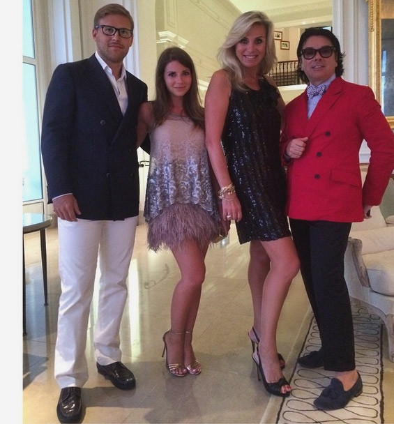    (Galina Udashkina Photo) , ,       /  - 154