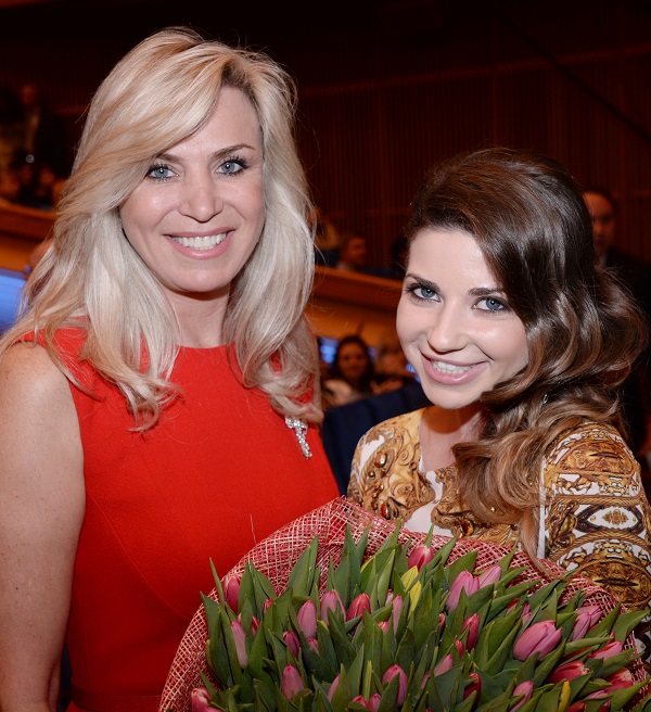    (Galina Udashkina Photo) , ,       /  - 157