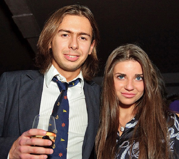    (Galina Udashkina Photo) , ,       /  - 210