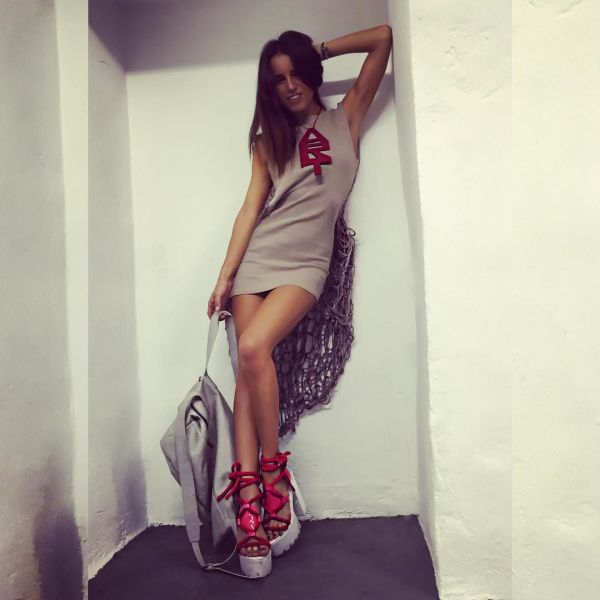 Zivert ( )  -  /  - 383