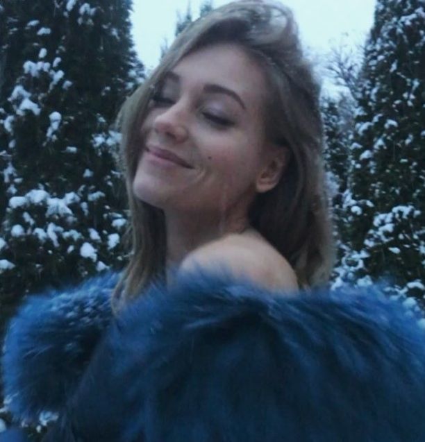    (Kristina Asmus Photo) ,    /  - 119