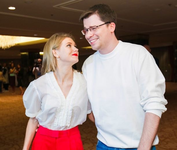    (Kristina Asmus Photo) ,    /  - 120