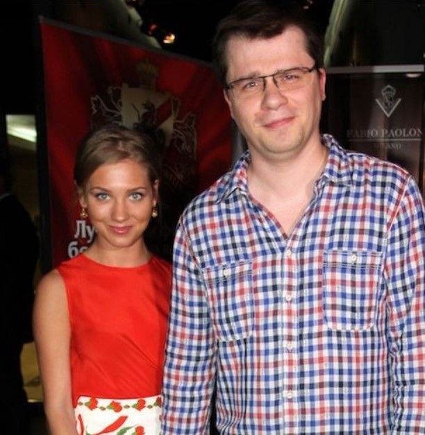    (Kristina Asmus Photo) ,    /  - 121