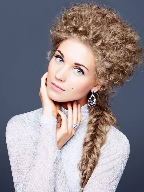    (Kristina Asmus Photo) ,    /  - 132