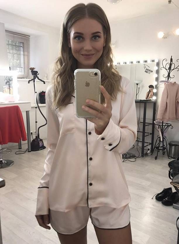    (Kristina Asmus Photo) ,    /  - 133