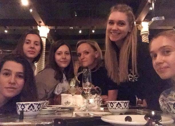    (Kristina Asmus Photo) ,    /  - 135