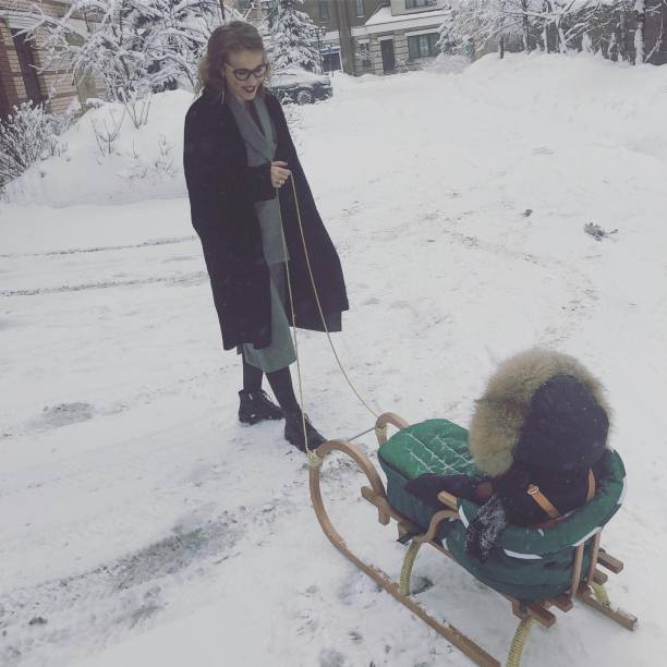    (Kseniya Sobchak Photo) ,    2,  /  - 85