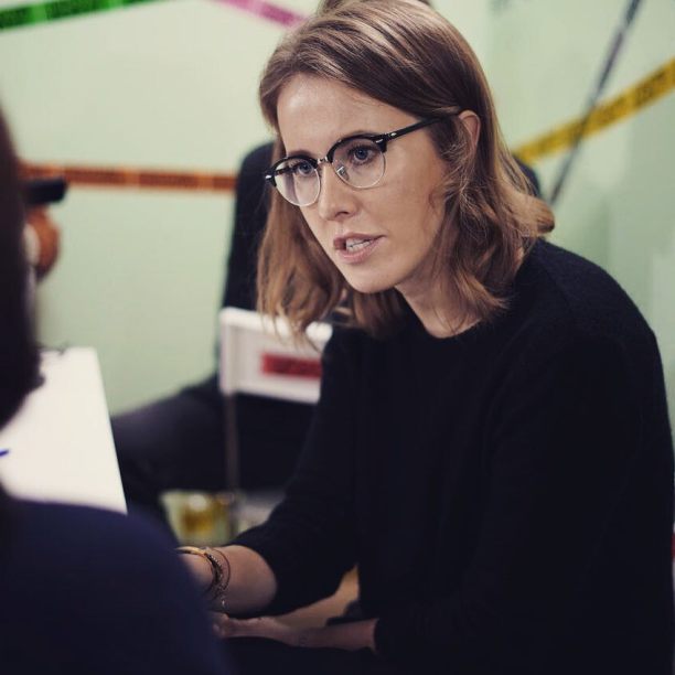    (Kseniya Sobchak Photo) ,    2,  /  - 97