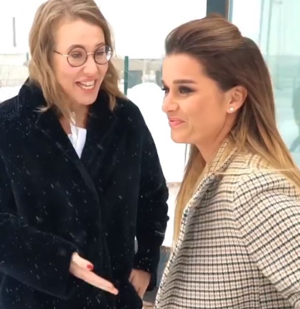    (Kseniya Sobchak Photo) ,    2,  /  - 101