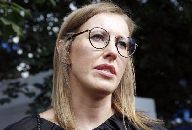    (Kseniya Sobchak Photo) ,    2,  /  - 103