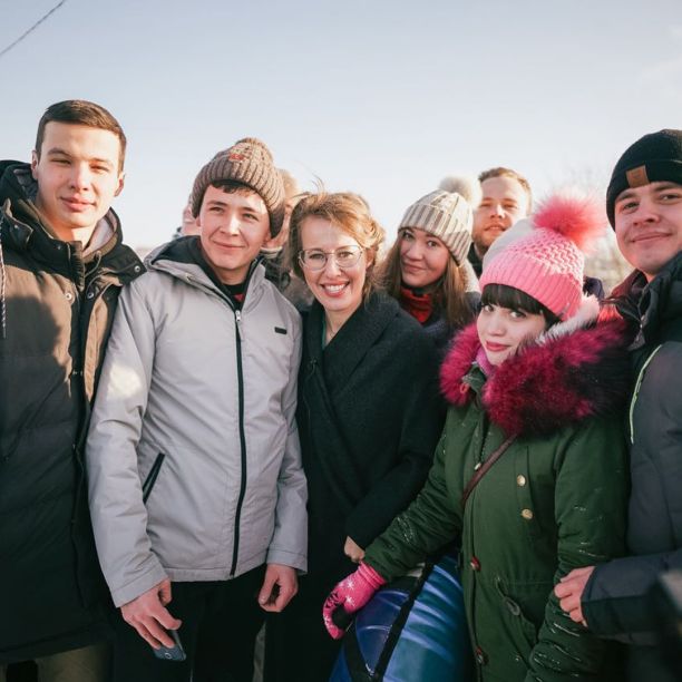    (Kseniya Sobchak Photo) ,    2,  /  - 109