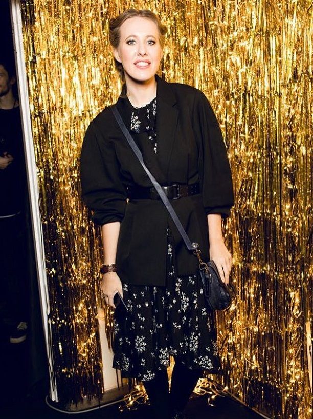    (Kseniya Sobchak Photo) ,    2,  /  - 138