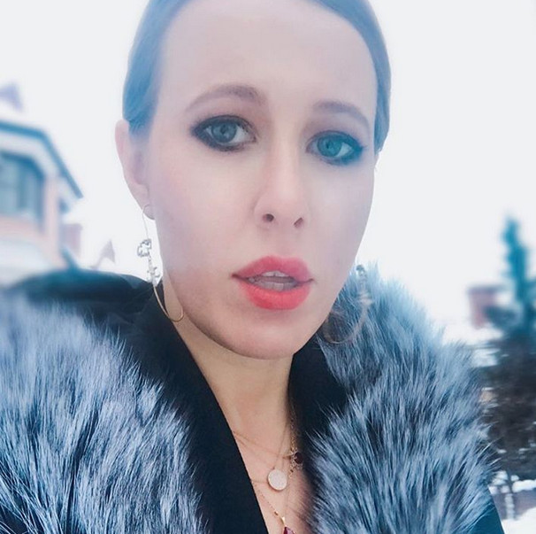    (Kseniya Sobchak Photo) ,    2,  /  - 148