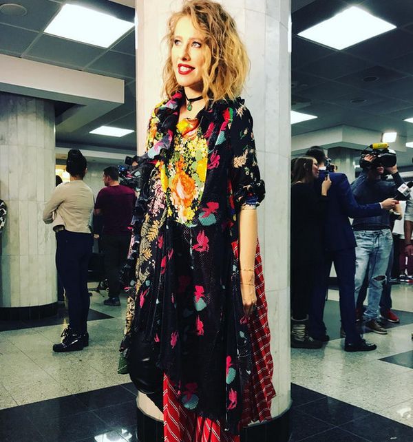    (Kseniya Sobchak Photo) ,    2,  /  - 166