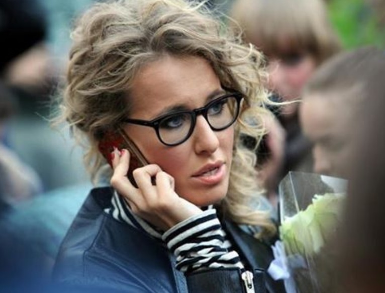    (Kseniya Sobchak Photo) ,    2,  /  - 197