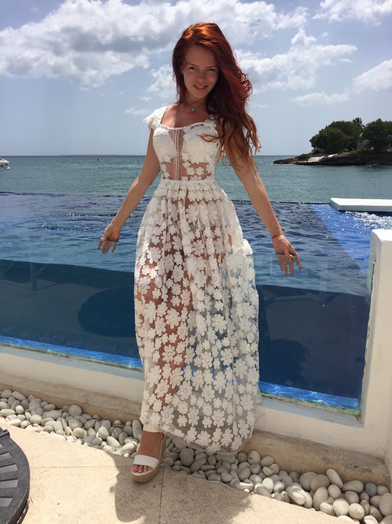   BELKA  ( Lena Knyazeva Photo)  ,  /  - 82