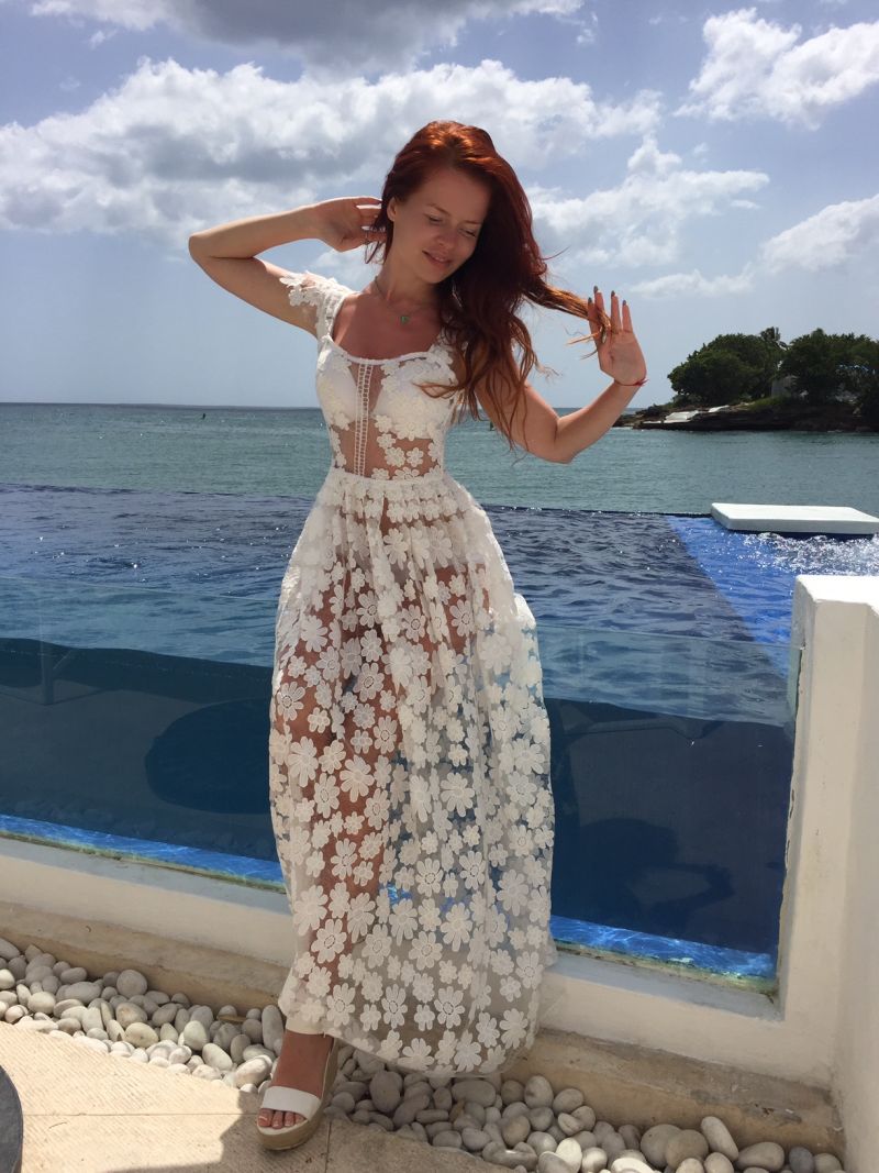   BELKA  ( Lena Knyazeva Photo)  ,  /  - 83