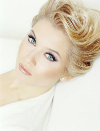    (Lena Lenina Photo)  ,  ,  /  - 82