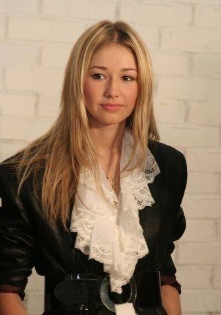    (Lera Kozlova Photo)  ,     /  - 50