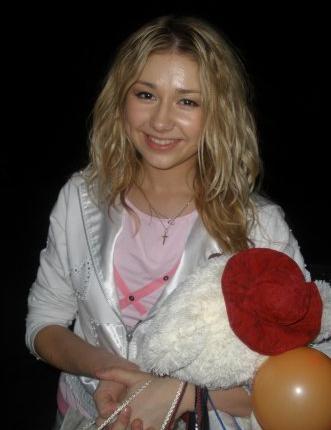    (Lera Kozlova Photo)  ,     /  - 52