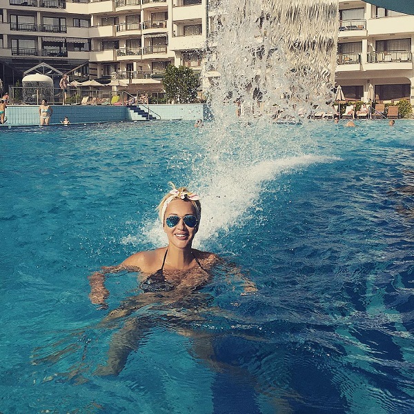    (Lera Kudryavtseva Photo)  ,  -,  /  - 111