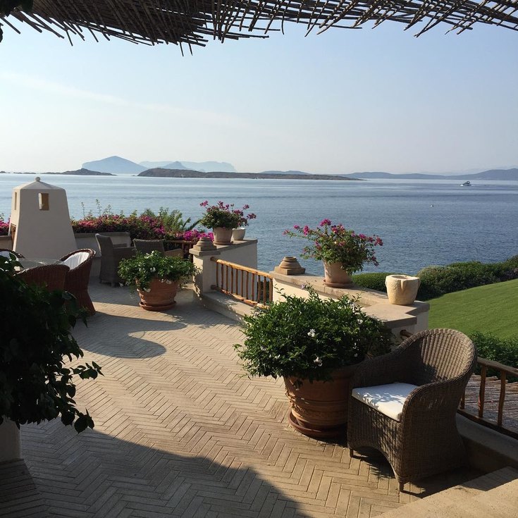   ( , Lesya Kafelnikova)  - ,    /  - 97