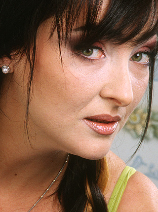    (Lolita Milyavskaya Photo)  , ,        /  - 99